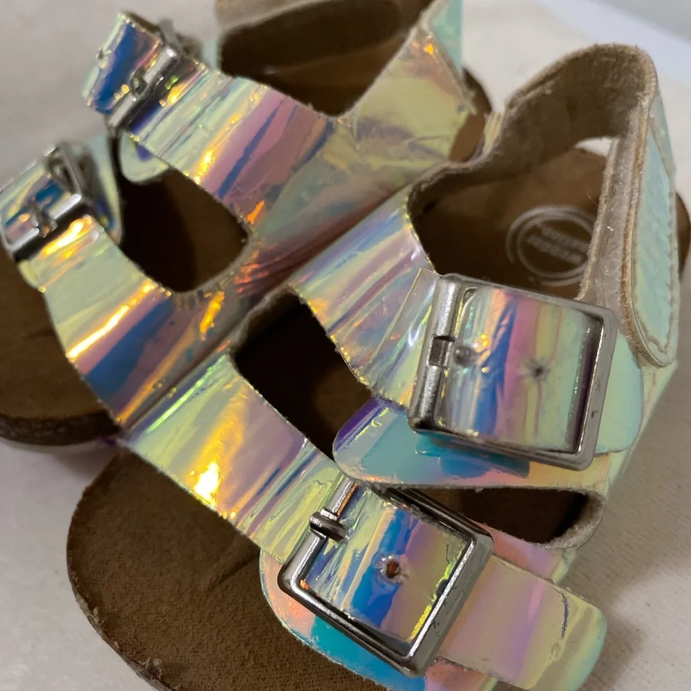 WONDER NATION Baby Hologram Fluorescent Bucke Sandals. Size 2